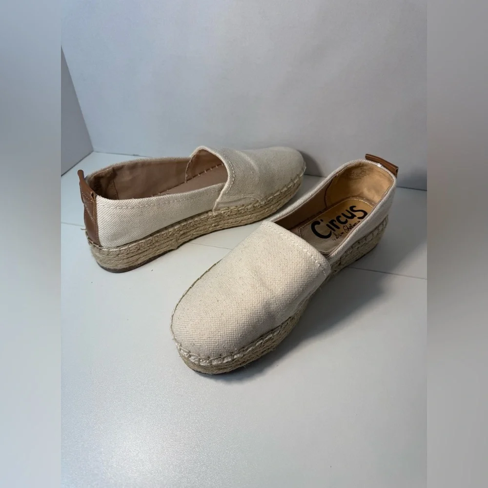 NEW ! SAM EDELMAM Cream Espadrille Slip-On Shoes size 9.5